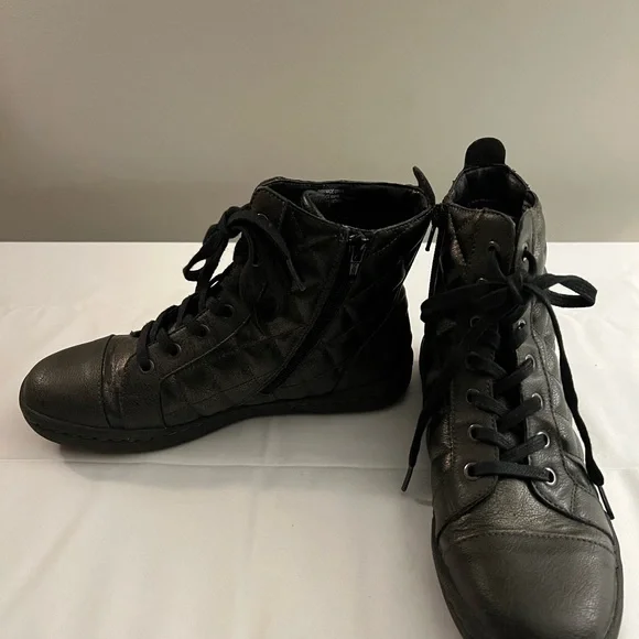 B.O.C. by BORN BOOTS, Women’s Size 6.5, Gray / Brown High-Top Sneakers / Boots. - Picture 4 of 9